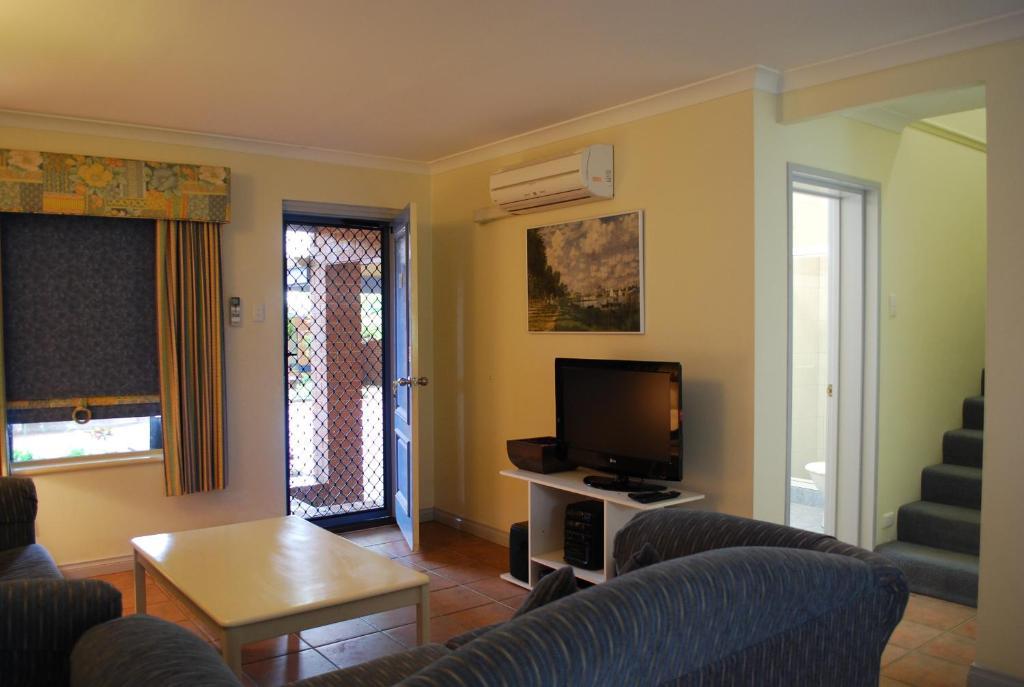 Balneaire Seaside Resort Όλμπανι Δωμάτιο φωτογραφία